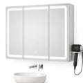 armoire-de-salle-de-bain-moderne-avec-miroir-led-et-etagere-axpcju5998sy